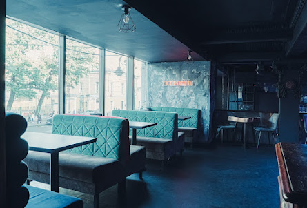 Основной зал в Основной зал