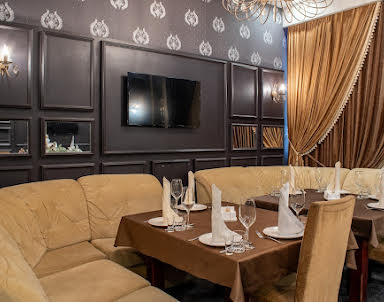  ресторан Академия Караоке на Ширямова