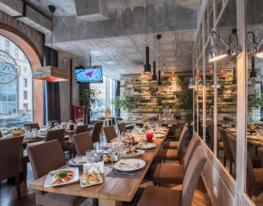  ресторан Bon App Cafe