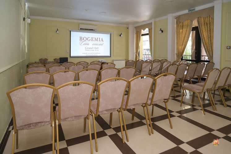 Малый конференц-зал №4 в «Богемия на Вавилова» фотография №2