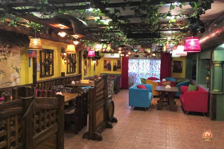 Основной зал в «Охотничий рай» фотография №5