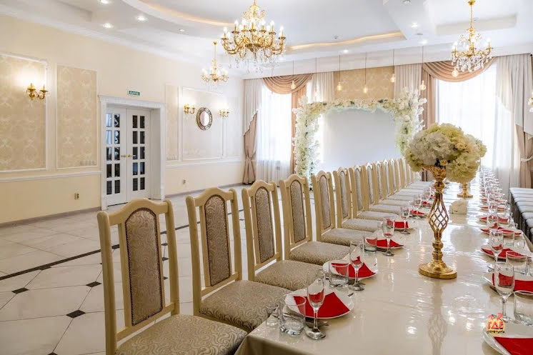 Большой зал 1 этаж в «Венеция» фотография №1