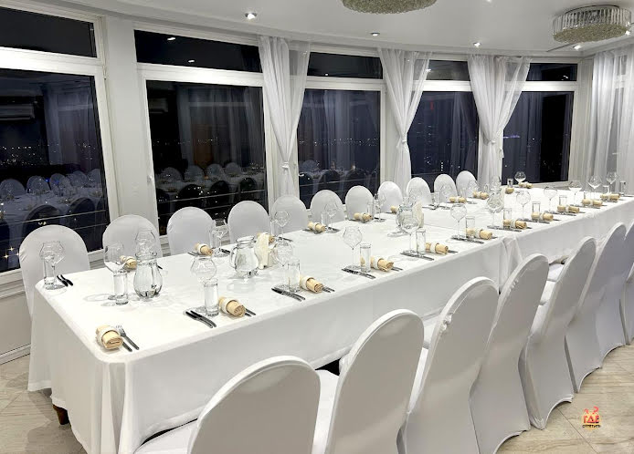 Основной зал  в «Небо» фотография №17