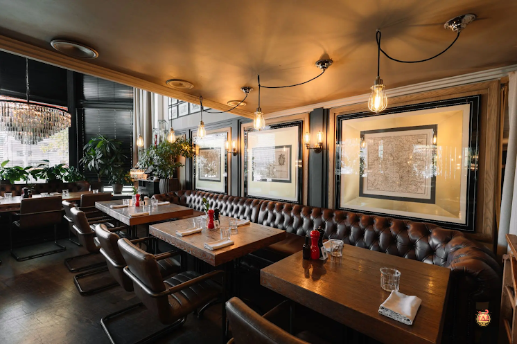 Американский зал в «Стейк-Хаус» фотография №5