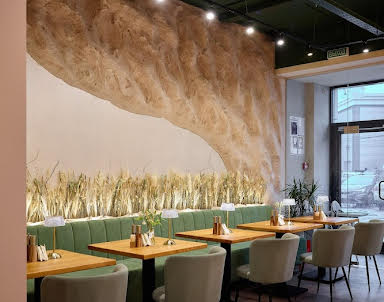 Новый год в Вкусная компания на Советской Армии