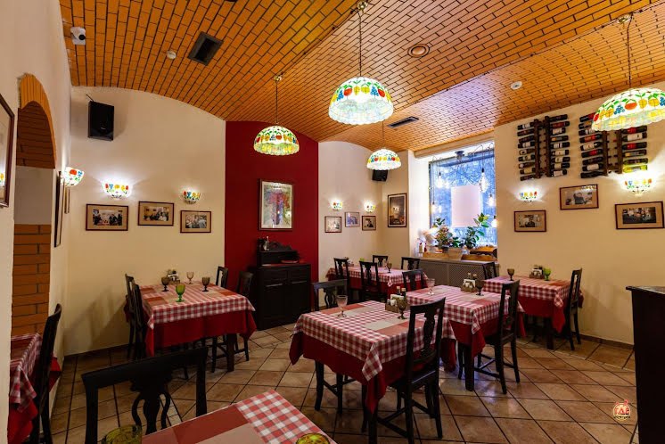 Зал ресторана в «Da Chicco» фотография №18