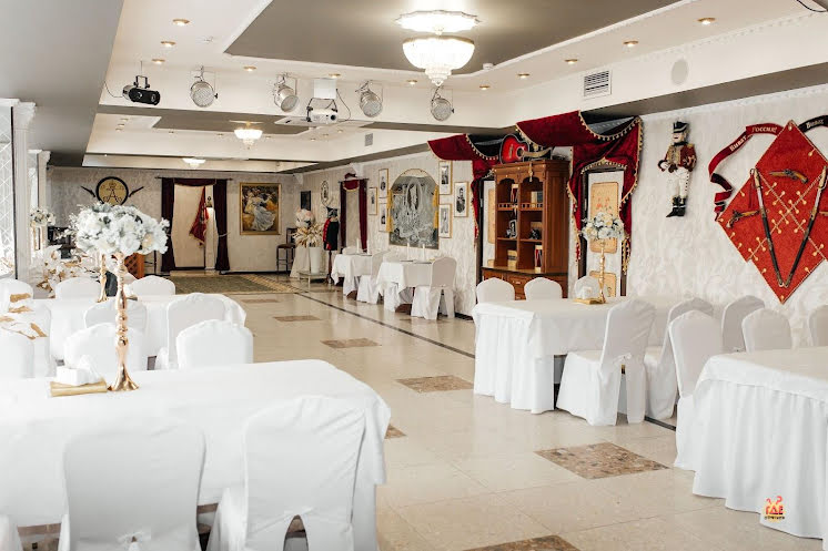 Банкетный зал в «Гусарский» фотография №7