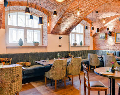 День рождения в Кладовая