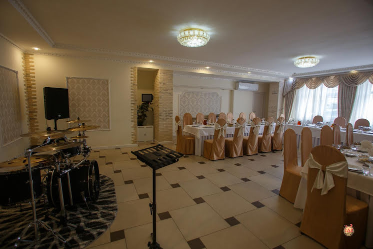 Зал  «М» в «Мираж» фотография №8