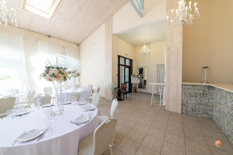 Forest Hall   в «Crona» фотография №8