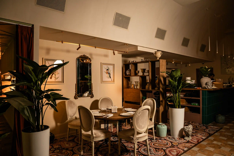 Основной зал в «Гарденс» фотография №19