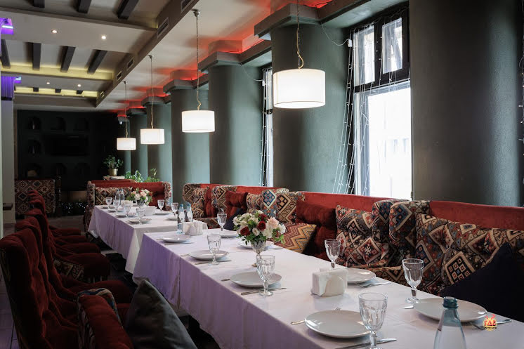 Общий зал в «Старая Грузия» фотография №8