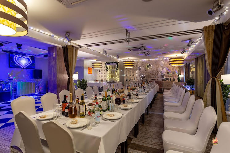 Основной зал  в «MANDARIN» фотография №5