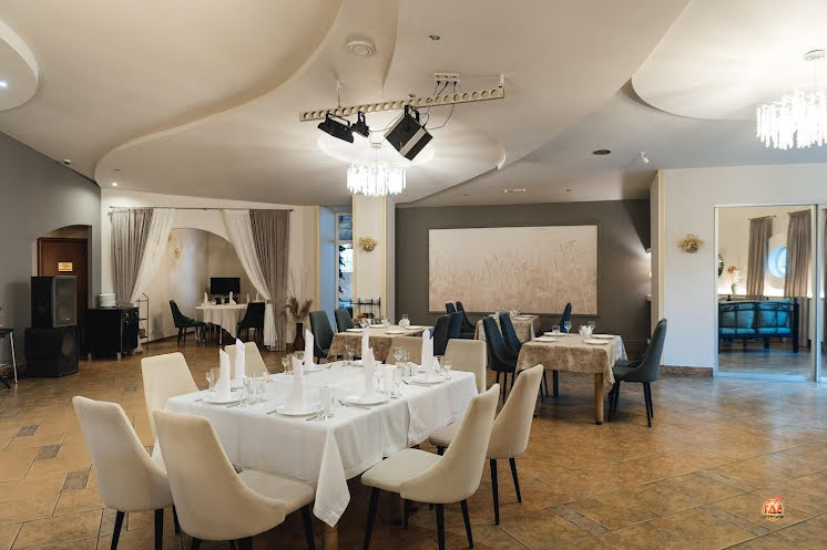 Основной зал в «Махаон» фотография №10