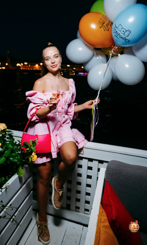 Event-палуба на 3 этаже корабля в «Ресторан-корабль "Магадан"» фотография №9