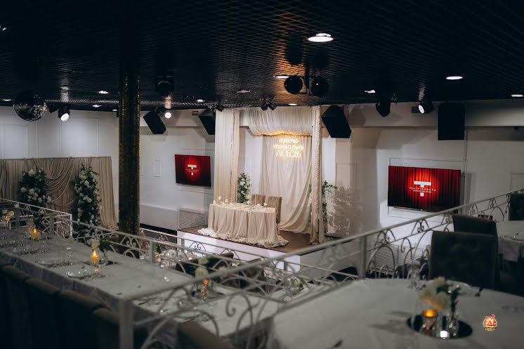 Главный зал в «Театр Юности» фотография №8