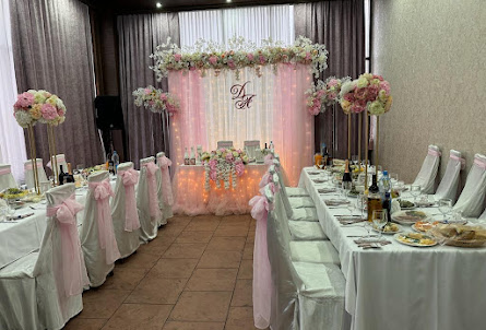 Малый зал в Малая беседка 