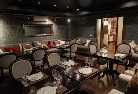 Камерный зал в Камерный зал