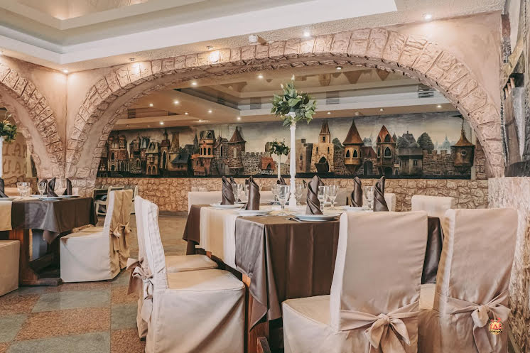 Основной зал в «Старое Шале» фотография №1