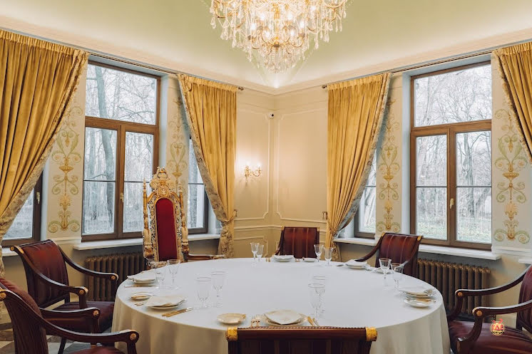 Зал "Тронный" в «Вилла Принца Ольденбургского» фотография № 1