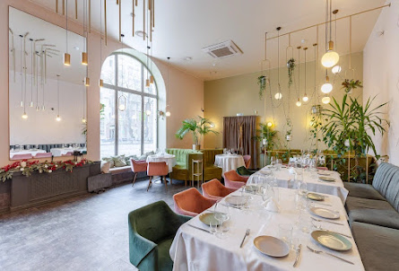 Основной зал  в Основной зал 