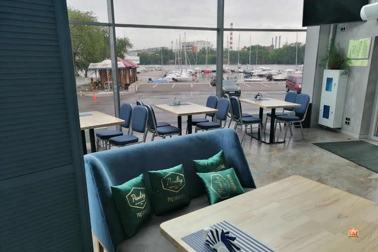 Бар «Бросай якорь» в «Коматек» фотография №5