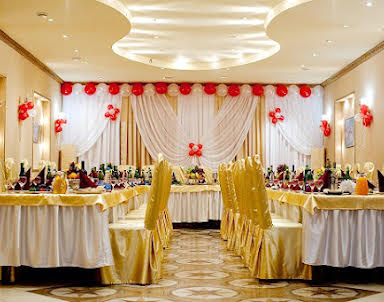  ресторан Кариночка