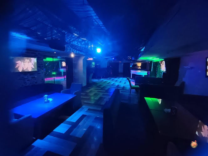 Основной зал  в «Рояль» фотография №3