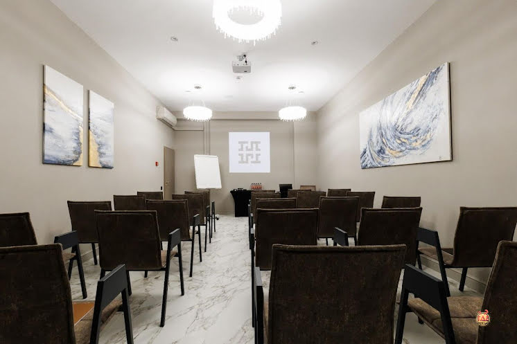 Конференц-зал  "Suzor" в «Helen» фотография №11