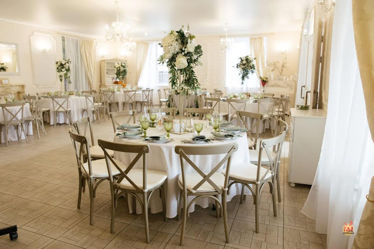 Банкетный зал  в «Дом у Озера» фотография №4